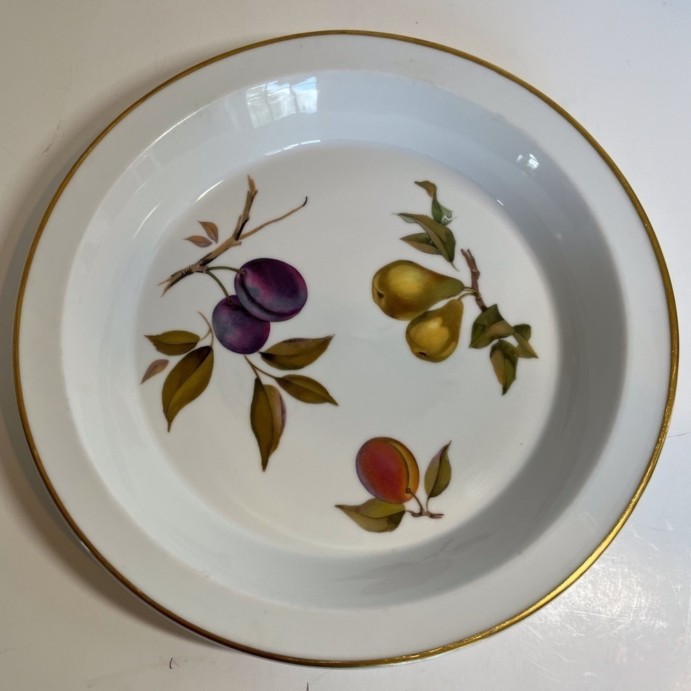 Royal Worcester Porcelaine Evesham Pie Plate
